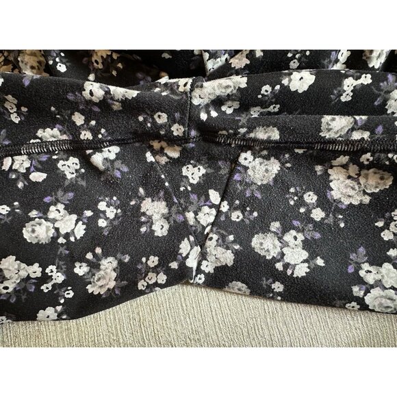 Victoria’s Secret Pink Ultimate High Waisted‎ Black Floral Legging Size Large - Picture 9 of 9